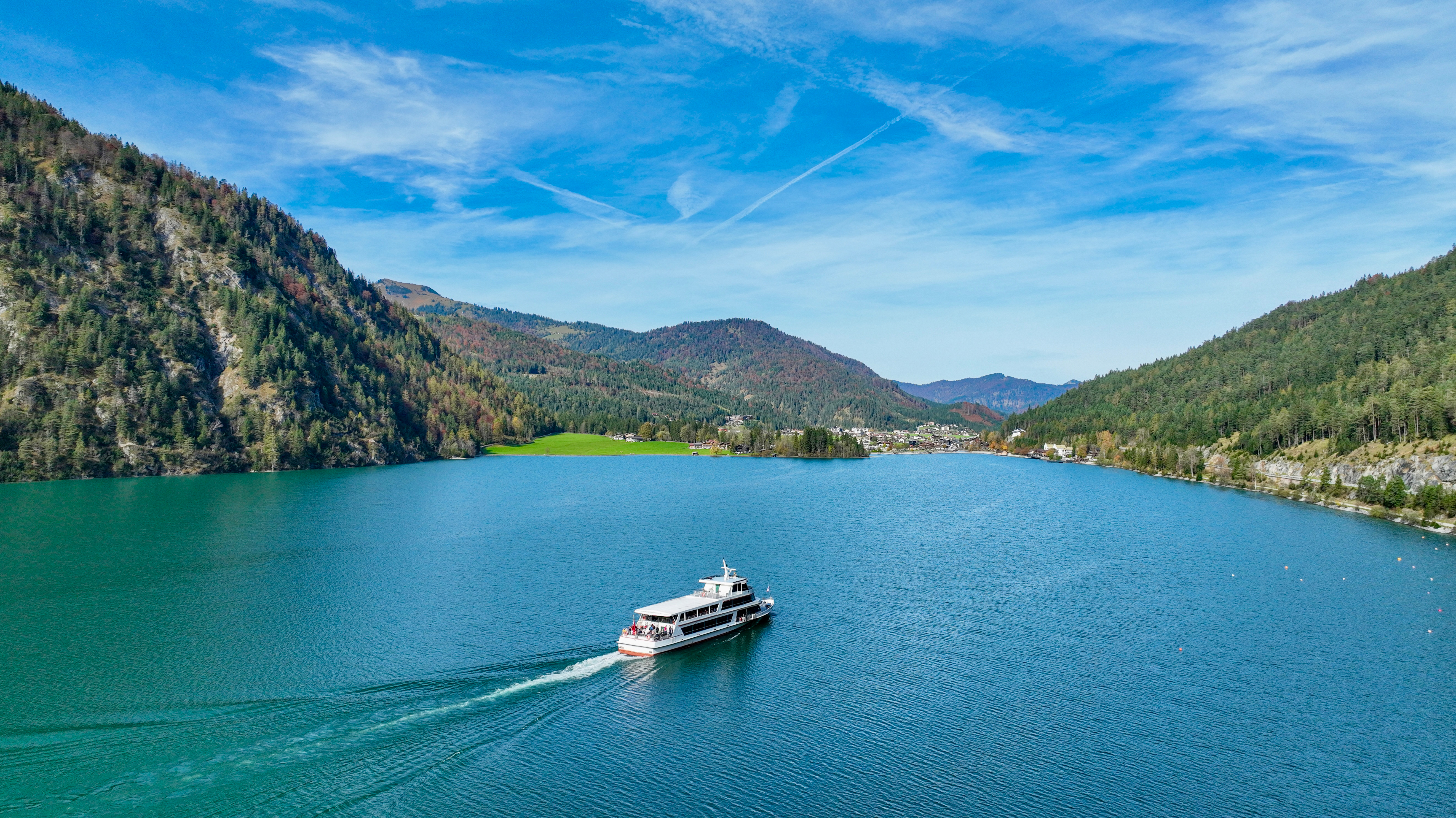 Urlaub am See: Hotel Wiesenhof Achensee