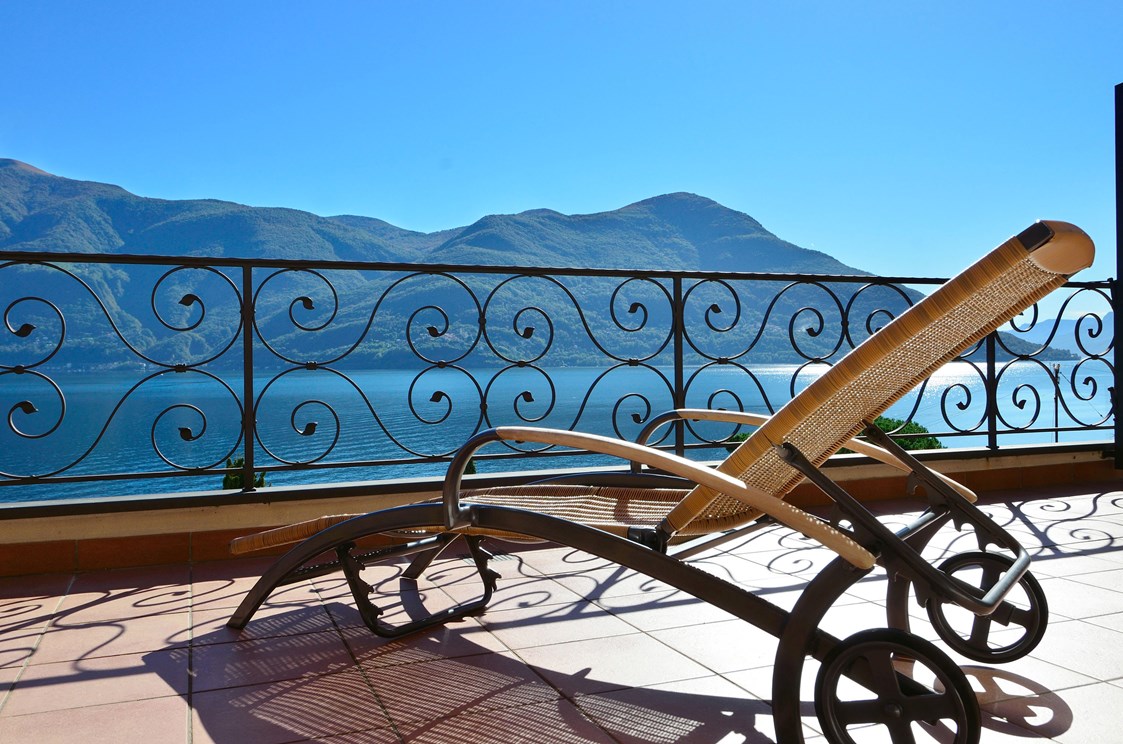Urlaub am See: Balkon mit Seesicht - Sunstar Hotel Brissago - Sunstar Hotel Brissago