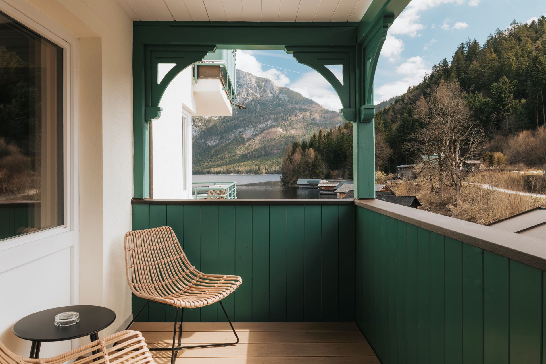 Hotels am See - Hallstatt - Hotel Seevilla Altaussee, Zimmer mit Balkon oder Terrasse, Berg- oder Seeblick - Hotel Seevilla Altaussee