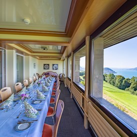 Urlaub am See: Feste feiern mit Aussicht - Hotel Sunnehüsi