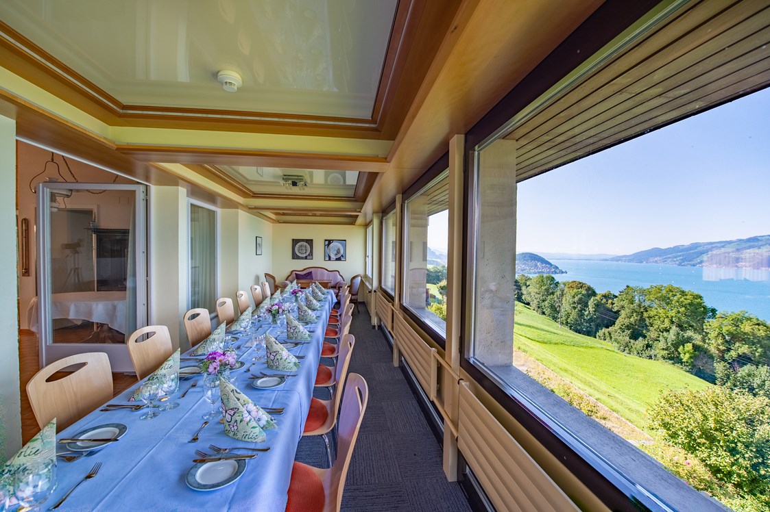 Urlaub am See: Feste feiern mit Aussicht - Hotel Sunnehüsi