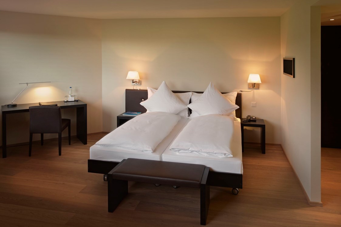 Urlaub am See: Doppelzimmer Superior - Hotel Seepark Thun - Hotel Seepark
