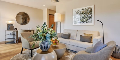 Hotels am See - Bern - Wohnzimmer - Panorama Suite Schloss - Hotel Seepark Thun - Hotel Seepark Thun