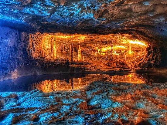 Schloss Schadau Hotel - Restaurant Ausflugsziele St. Beatus-Höhlen 