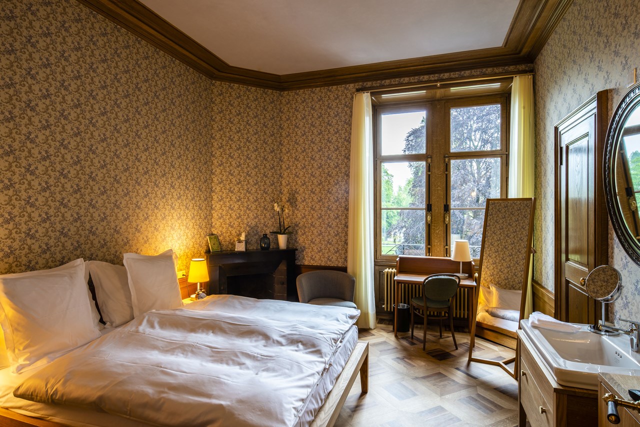 Schloss Schadau Hotel - Restaurant Zimmerkategorien Kleines Doppelzimmer Parksicht