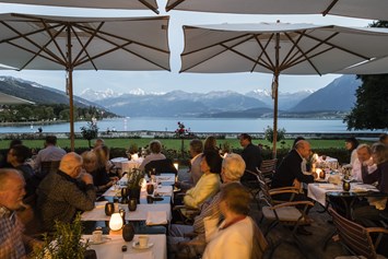 Urlaub am See: Gartenterrasse  - Schloss Schadau Hotel - Restaurant
