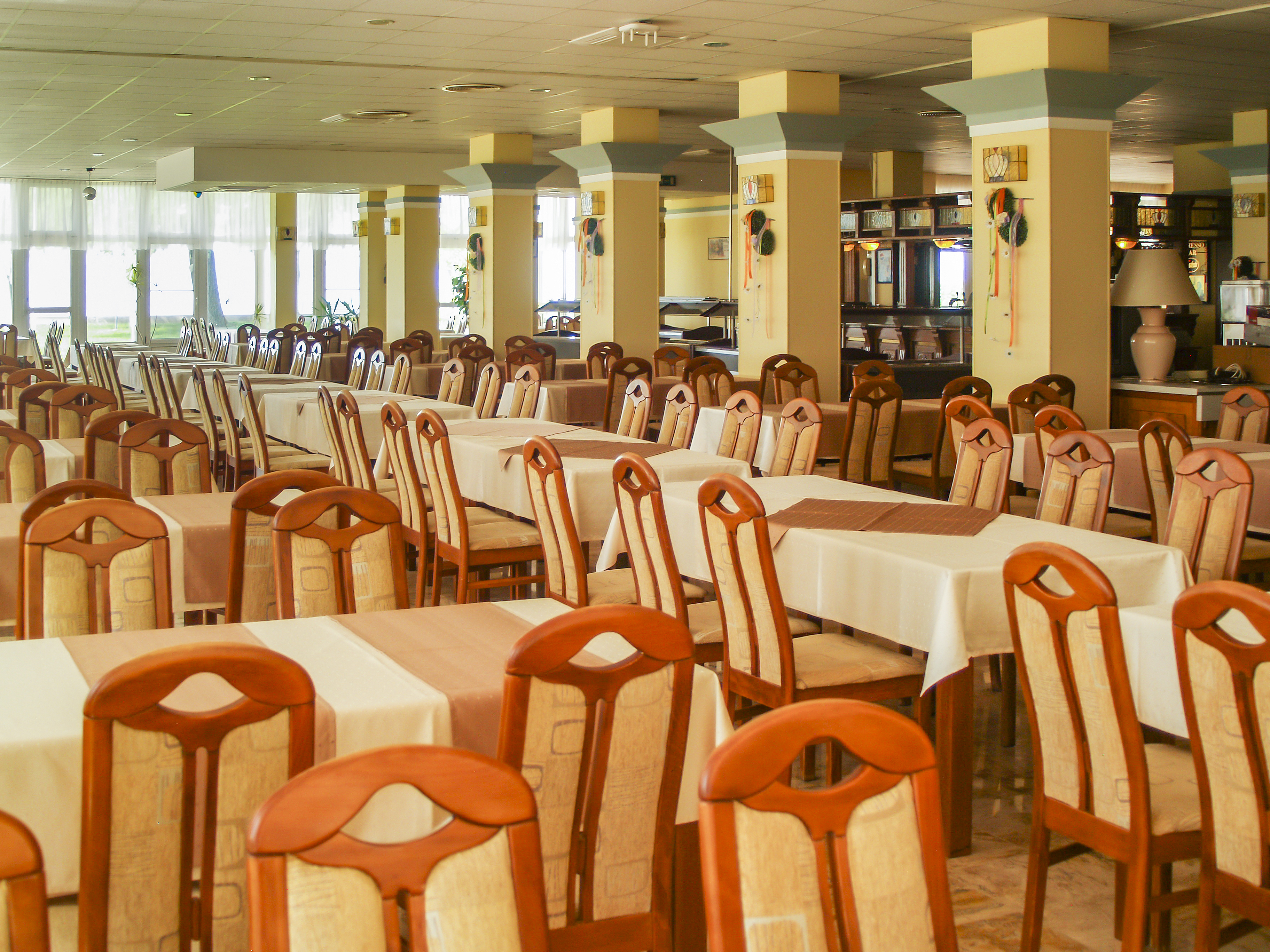 Urlaub am See: Világos Hotel Balatonvilágos