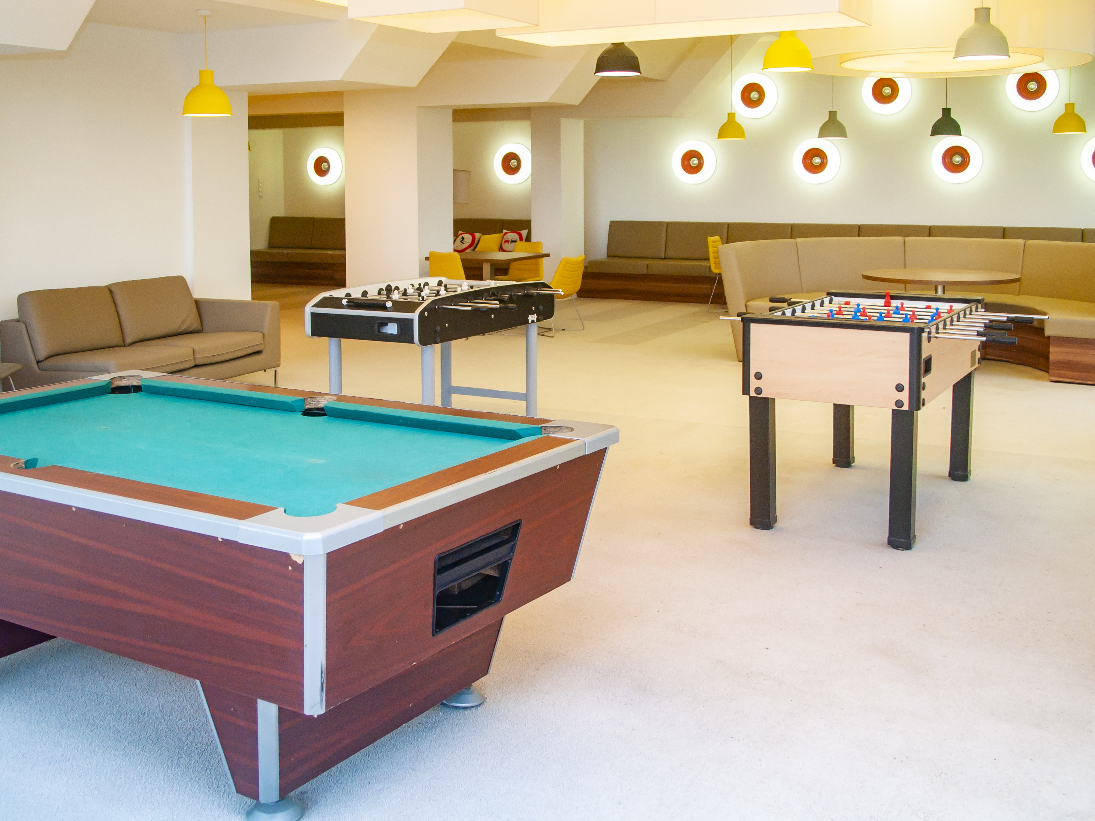 Urlaub am See: Világos Hotel Balatonvilágos