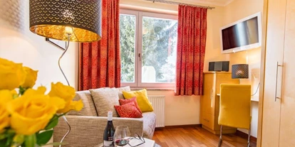Hotels am See - Verpflegung: Frühstück - Seeblick Suite mit Balkon oder Terrasse - Erwachsenenhotel "das Moser - Hotel am See"