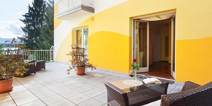 Hotels am See - Verpflegung: Frühstück - Doppelzimmer Classic, rückgelagerte Terrasse - Erwachsenenhotel "das Moser - Hotel am See"