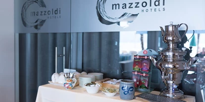 Hotels am See - Verpflegung: Frühstück - Tee&Torten Stunde - Hotel Venezia