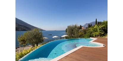 Hotels am See - Castelletto diBrenzone - Das Pool - Hotel Maximilian
