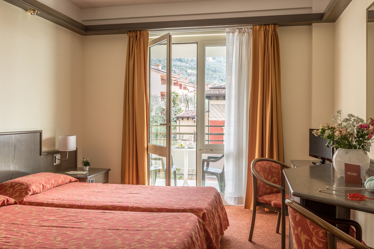 Hotel Drago Zimmerkategorien Doppelzimmer Balkon Haupthaus