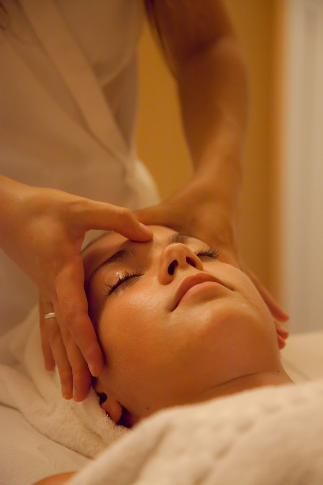 Urlaub am See: Spezialisierten Zentrum auf Massagen und Behandlungen
für „Körper, Geist und Seele“ Wohl.
 - Belfiore Park Hotel