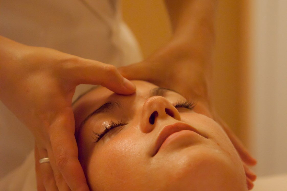 Urlaub am See: Spezialisierten Zentrum auf Massagen und Behandlungen
für „Körper, Geist und Seele“ Wohl.
 - Belfiore Park Hotel