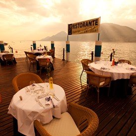 Urlaub am See: Ein romantisches Abendessen, eine Geburtstagsfeier oder einfach der Wunsch, gute Gourmetgerichte zu probieren.  - Belfiore Park Hotel