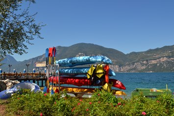Urlaub am See: Kostenloser Kanuverleih.  - Belfiore Park Hotel
