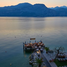 Urlaub am See: Unser Restaurant al Vas heißt Sie am süßen Wasser des Gardasees willkommen.  - Belfiore Park Hotel