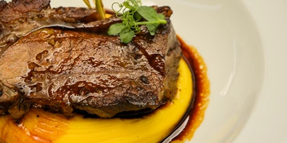 Hotels am See - Verpflegung: Frühstück - Einige Beispiele für Vorspeisen, erste Gänge, Hauptgerichte und Desserts aus unserem Gourmet-Menü.  - Belfiore Park Hotel