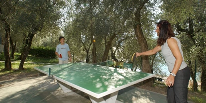 Hotels am See - Klassifizierung: 3 Sterne - Italien - Und warum nicht Tischtennis-Meister werden? Mit unserer Ausrüstung können Sie wie ein echter Experte trainieren.  - Hotel Eden Gardasee