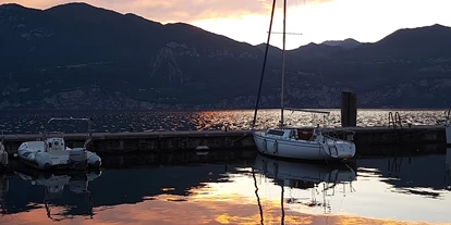 Hotels am See - Klassifizierung: 3 Sterne - Italien - Sunset at Castelletto di Brenzone sul Garda - Hotel Danieli La Castellana