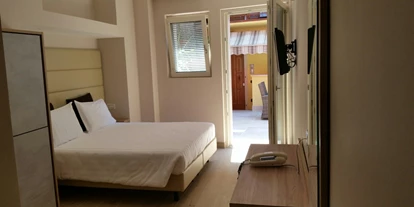 Hotels am See - Klassifizierung: 3 Sterne - Italien - beautiful room - Hotel Danieli La Castellana