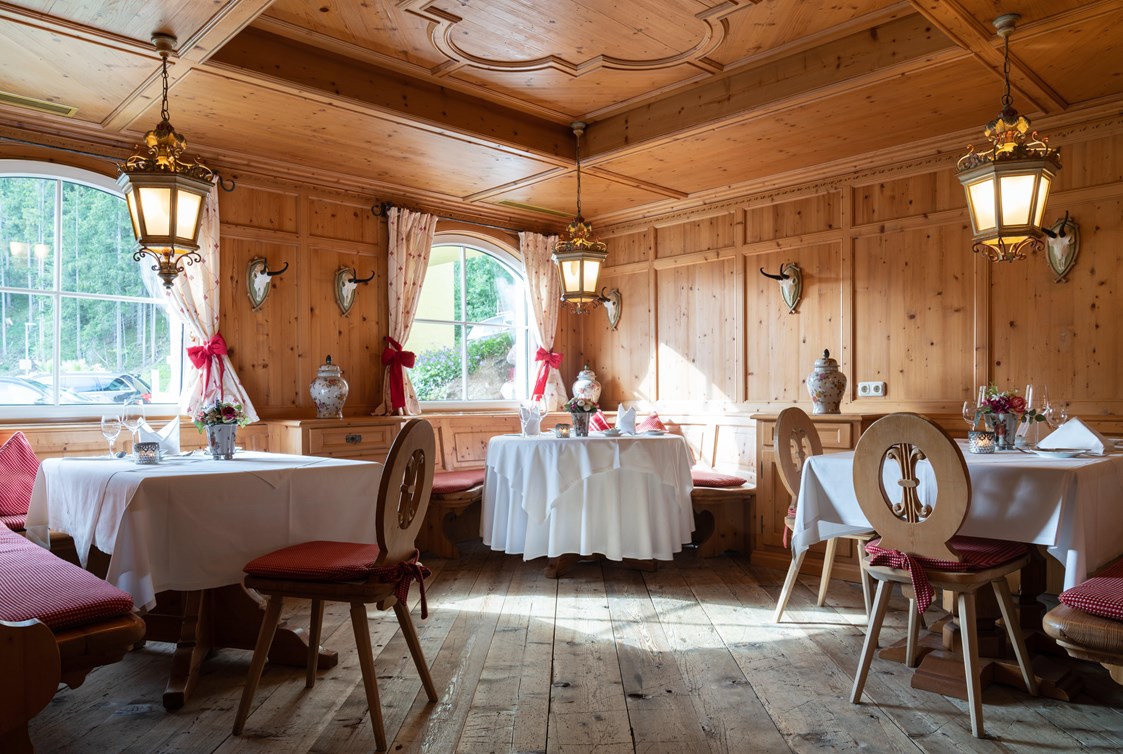 Urlaub am See: Restaurant (Bauernstube) - Via Salina Seehotel