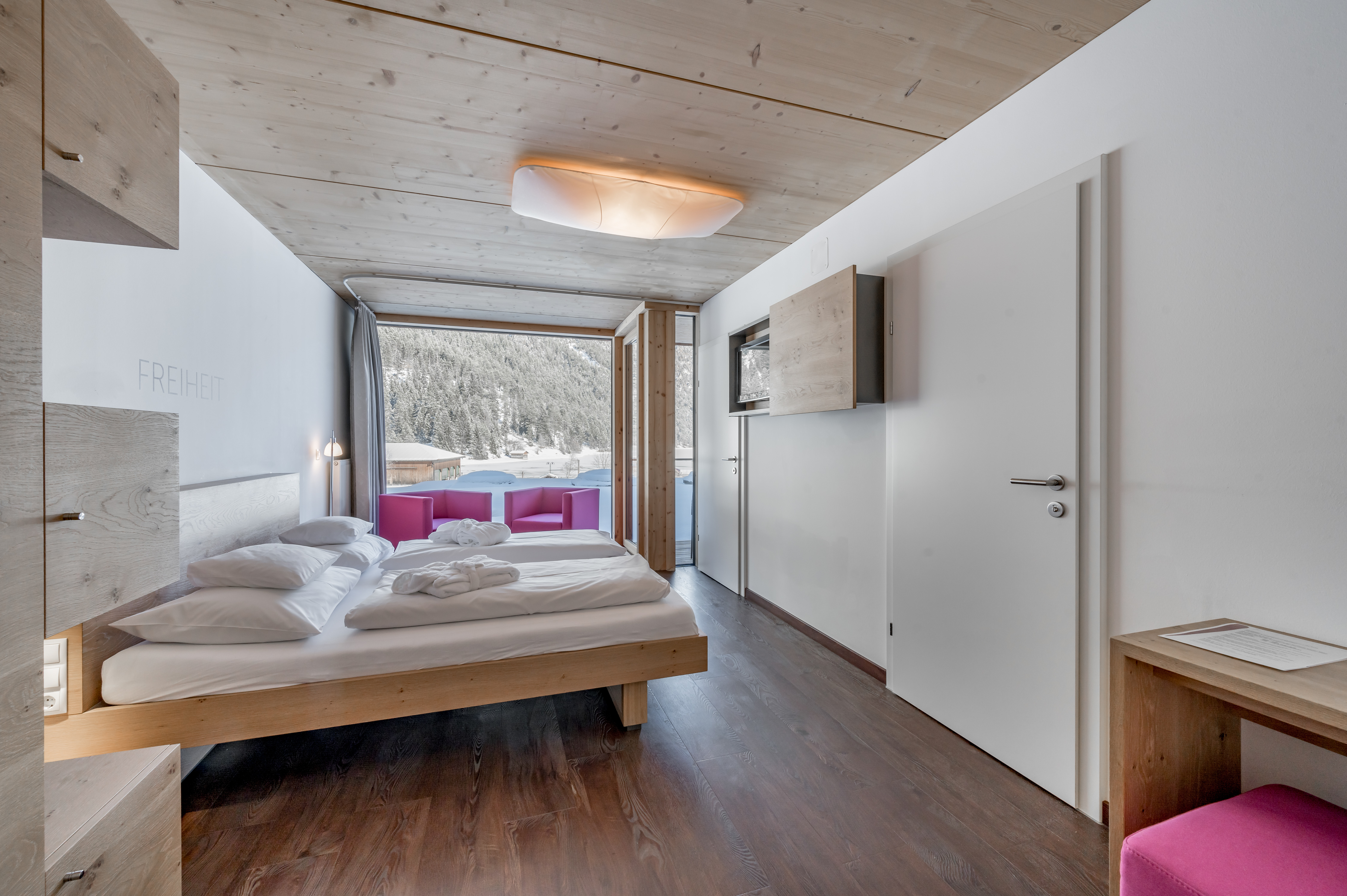 Hotel Fischer am See Zimmerkategorien Klarheit mit Seeblick