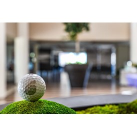 Urlaub am See: Golf Konvention mit Gardasee Golf Clubs - Hotel Corte Valier