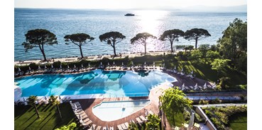 Hotels am See - Italien - Seeblick und Poolpark - Hotel Corte Valier